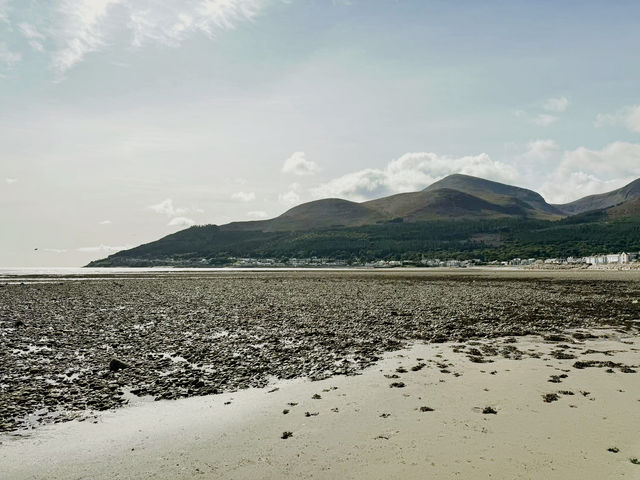 Your Solo Seaside Escape: Newcastle, Co. Down Your Solo Seaside Escape: Newcastle, Co. Down