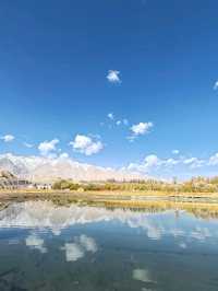 Reflections of Snow Mountains on the Golden Grassland: A Mirror Painting of the Pamir