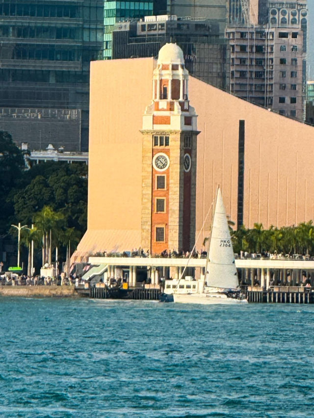 The Fragrant Harbour's Unwritten Itinerary