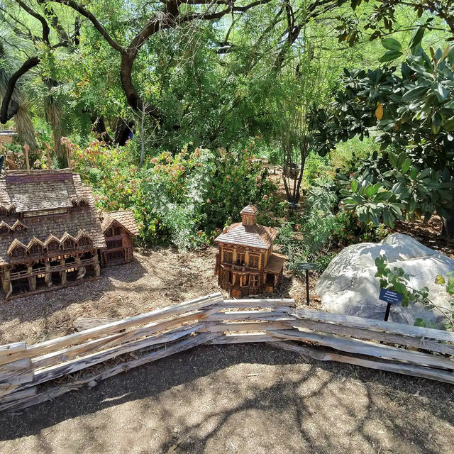 Tucson Botanical Gardens