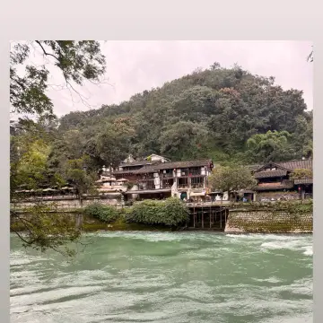 Serene Riverscape🌊