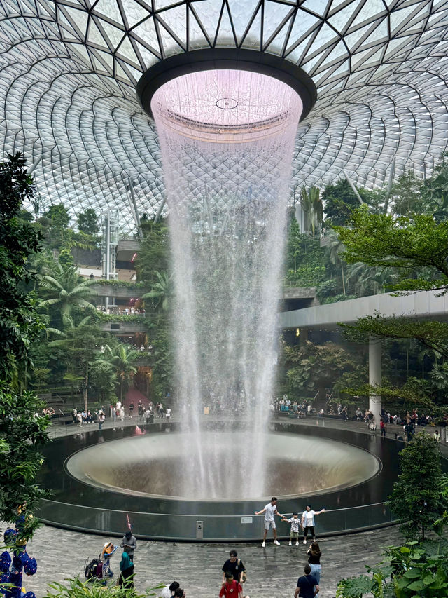 Christmas Wonderland Awaits at Jewel Changi 