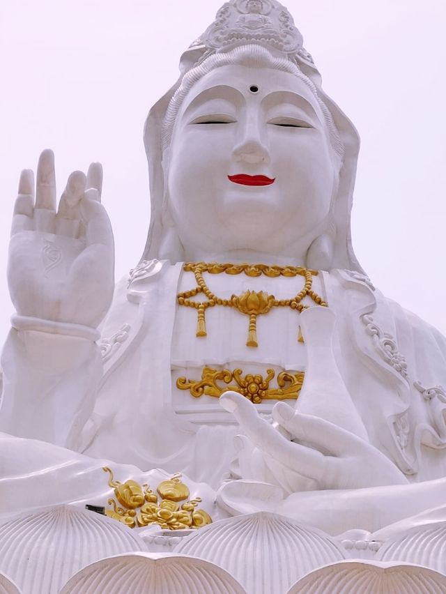 🐲 วัดห้วยปลากั้ง (เชียงราย)