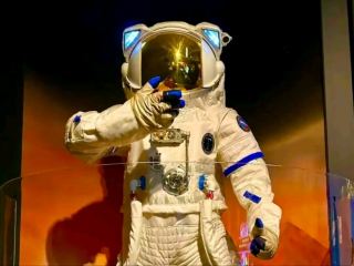 Discovering Science at Thinktank Birmingham Science Museum