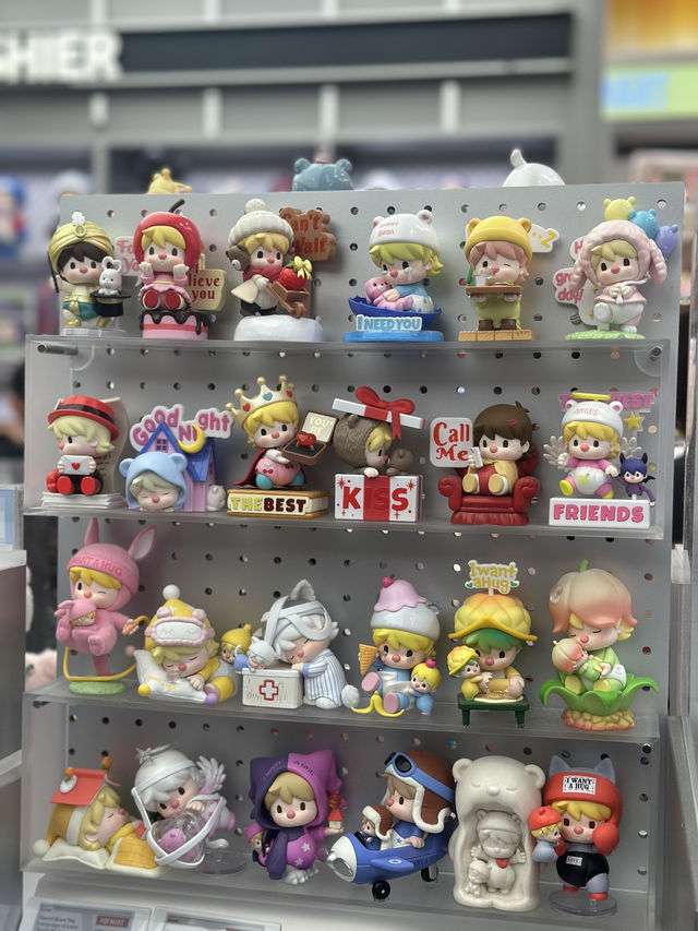 Bangkok vs Malaysia: Pop Mart Showdown & Exchange Gift Ideas 🎁