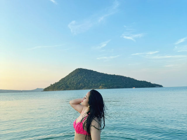 Seaside Bliss Tripcom🌊
