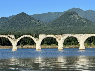 趁未倒塌前去睇睇啦，北海道嘅夢幻之橋。