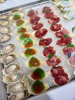 鮮度抜群の海鮮！糸満お魚センター @okinawa。
