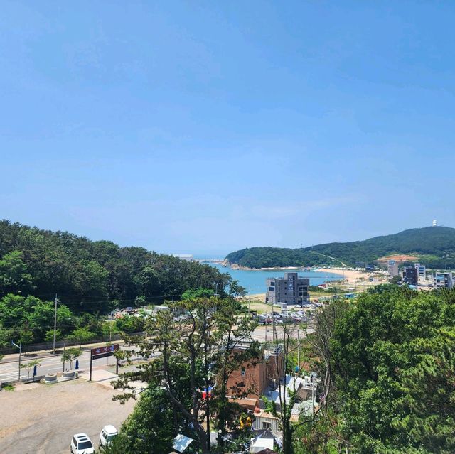 인천 을왕리 해수욕장앞 건물도 이쁘고 뷰도 이쁜카페 카페오라로 오라!!