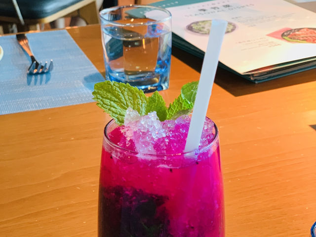 Seaworld Shenzhen - To see the world Seaworld Shenzhen - To see the world