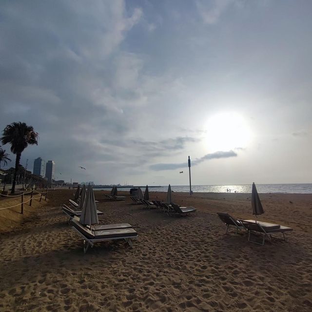 Barceloneta Beach 🗺️