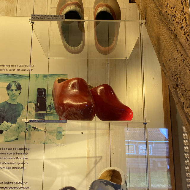 Wooden Shoe Workshop 'De Zaanse Schans'