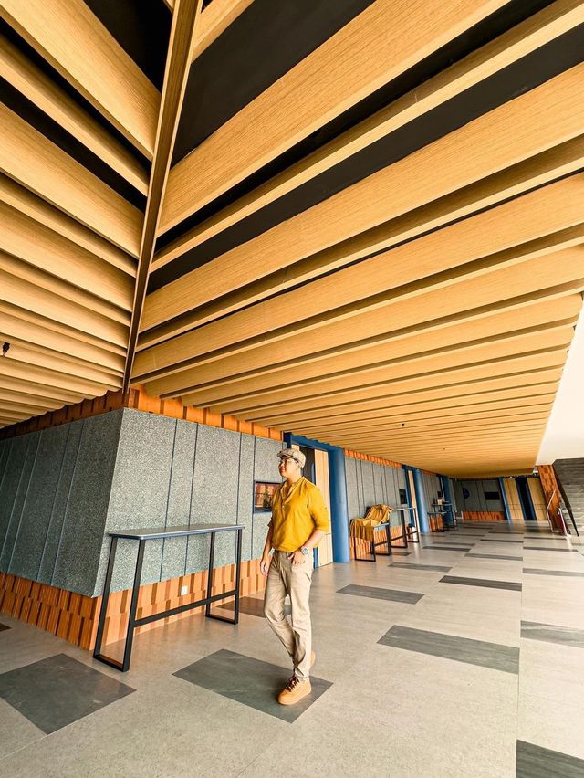  Hotel Santika Premiere Linggarjati Kuningan