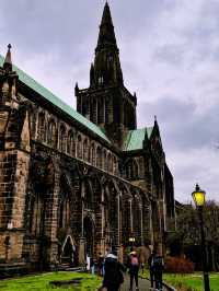 🌿🏰 Glasgow’s Historic & Green Escape: Cathedral & Botanic Gardens