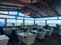 ร้านอาหารริมหาดวิวทะเลแจ่มๆ