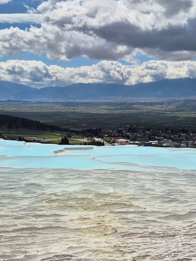 Pamukkale: Turkey's Natural Wonderland!