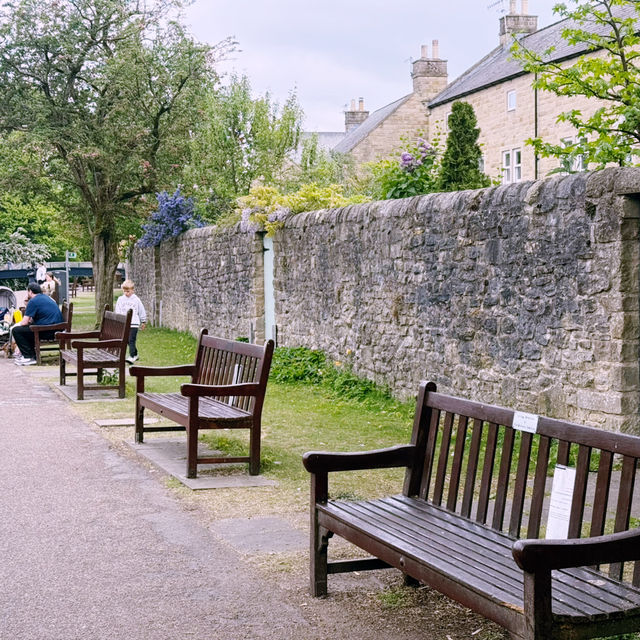 🥧🚗 Manchester to Bakewell: A Sweet Escape to the Heart of the Peaks 🏞️✨