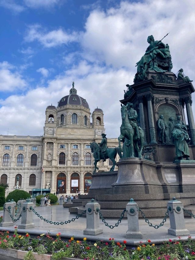 🌟 Explore Vienna, the City of Music and Culture 🌟 Explore Vienna, the City of Music and Culture