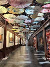 Glowing Wonder: Tech Meets Tradition at the Porcelain Tower 