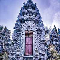 Temple Hopping In Bali!