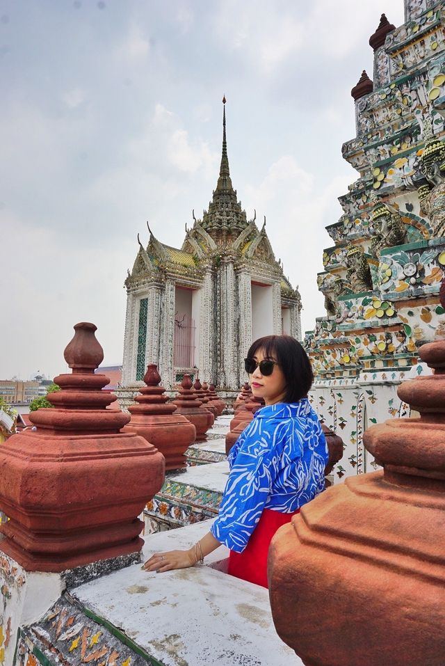 【Travel around the 🌍 world】Bangkok, Thailand 🇹🇭. Photoshoot in Thai costume at the Arun Temple