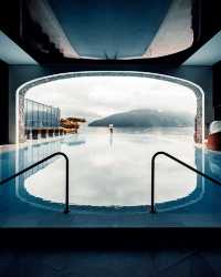 Take the Plunge: Swim in Switzerland's Iconic Pool 🏊‍♂️🇨🇭