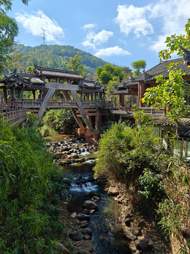 Minority Pu'er | Avoiding the crowd to visit the profound background of Nakeri Ancient Town