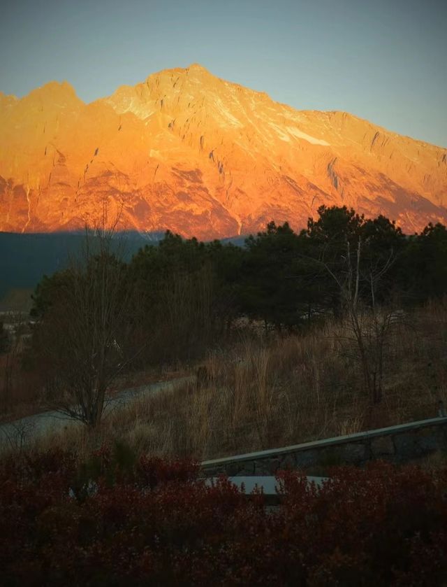 日照金山‖遇見雪山的浪漫！