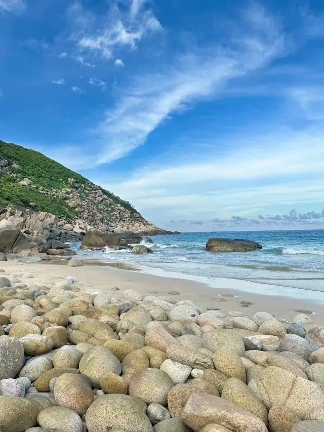 What to do in Wanning, Hainan during the National Day holiday? Of course, it's surfing