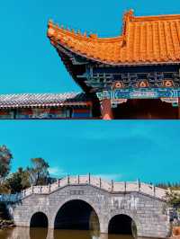 遂溪孔子文化城位於遂溪縣城，是湛江少有的仿古建築群，設有城樓觀光、朝聖孔廟、文昌傳統文化、水上環遊、叢林漫步、花果觀賞、魯國街風情、遊樂燒烤等八大功能區，由「孔、古、石、水、綠」五個元素組成，主要以孔廟（儒家文化）為主體展現