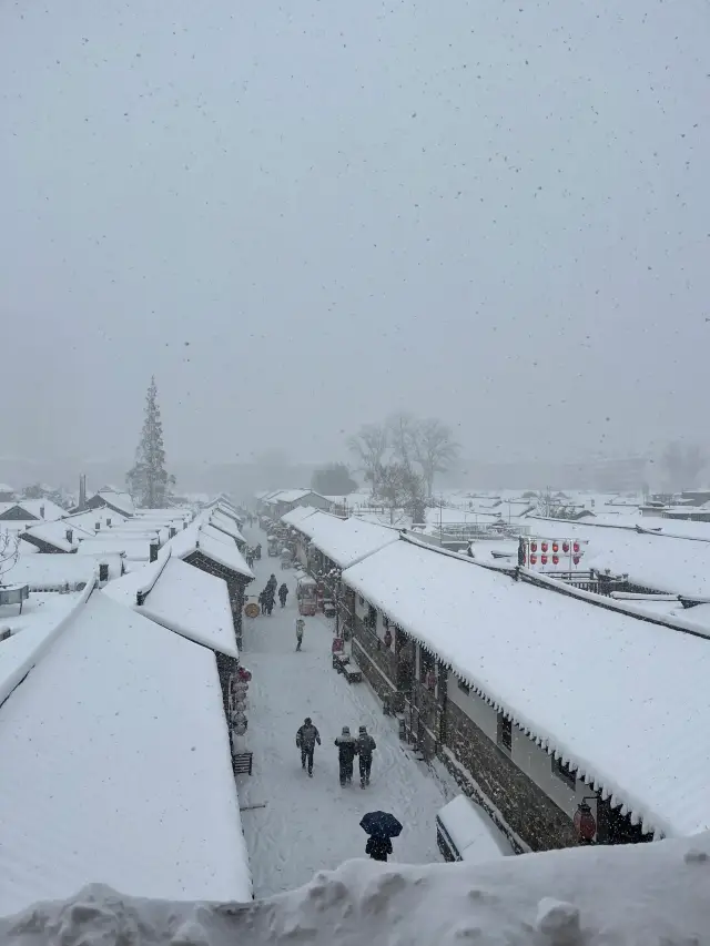 After the snowfall, this place seems even more mysterious