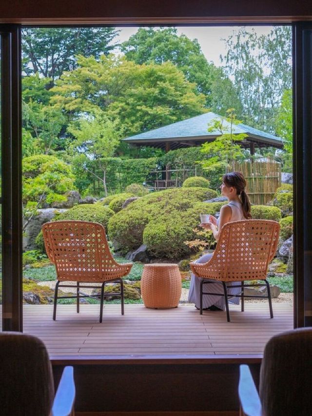 🌸 Fuji Views & Onsen Bliss at Kaneyamaen 🗻🍵