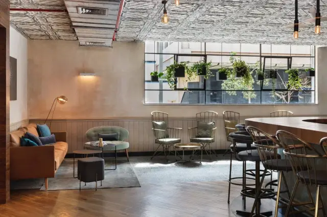 텔아비브: 현대와 전통의 해안 매력 도시.