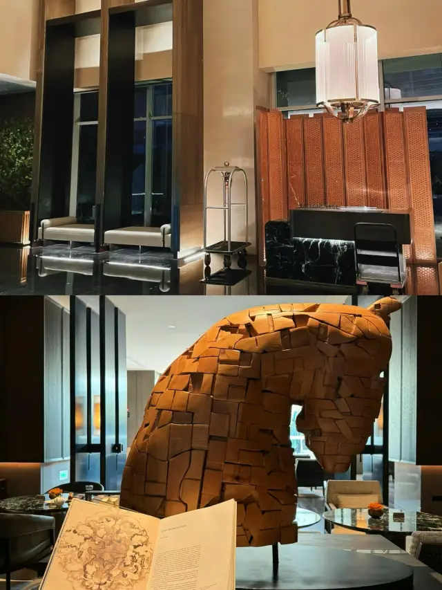 Hotel | This isn't a hotel, it's a food street in Luoyang! 