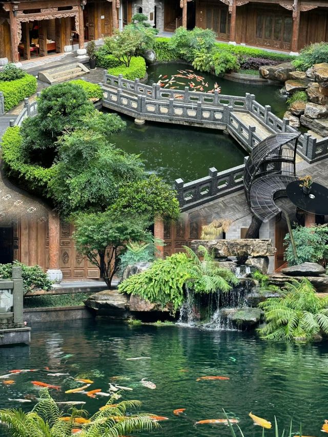 《建水寶藏 | 和院酒店，邂逅古城之美》。
