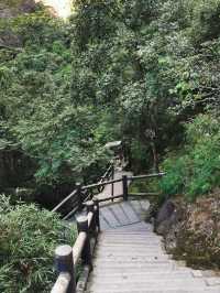小小靈通山已累趴，懸空寺已去很值得！。