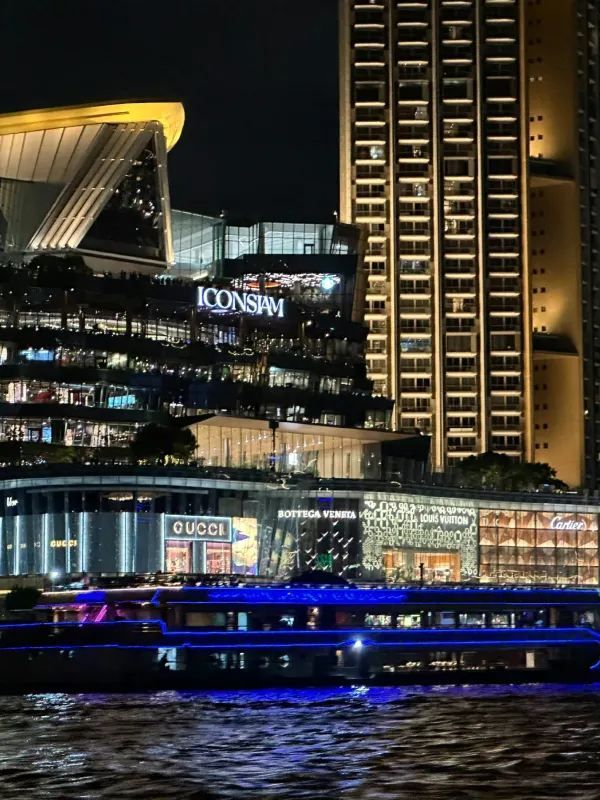 Exploring ICONSIAM: A Must-Do List