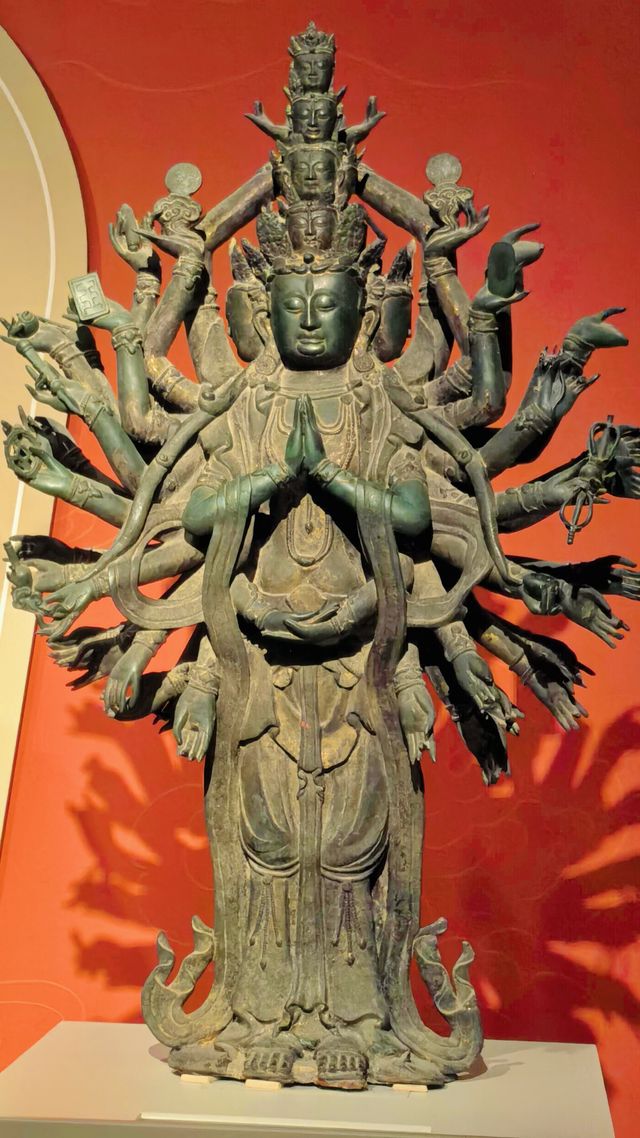 《青州博物館：為什麼這裡的文物如此“活”？》