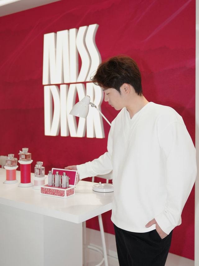 情人節必去！成都 Dior 限時店浪漫值爆燈！