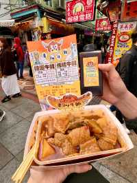 澳門官也街必衝！排隊神店老Day牛雜🦆