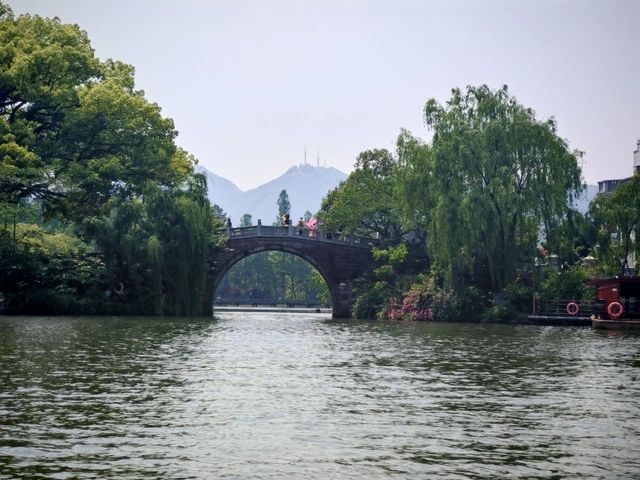 人間天堂—AAAAA西湖名勝風景區