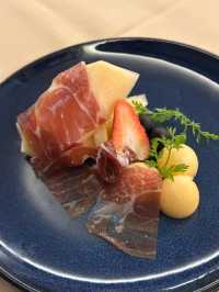 澳門浪漫西餐首選！360度旋轉景觀下的京澳璇宮美食之旅 