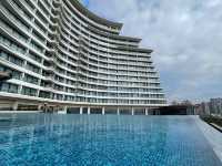 🌊珠海望海樓，無邊泳池海景盛宴