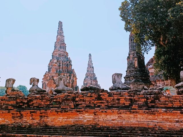 Temples, Tuk-Tuks & Travel Hacks: Backpacking Ayutthaya