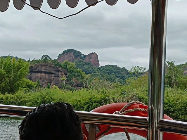 丹霞山奇幻地貌一日深度遊⛰️ 10月内地游