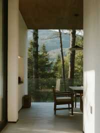 莫干山親子治癒遊！落地窗民宿裡躺賞山林美景