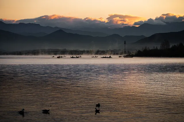 瀘沽湖迎來了一年只有十天左右的風景 瀘沽湖迎來了一年只有十天左右的風景