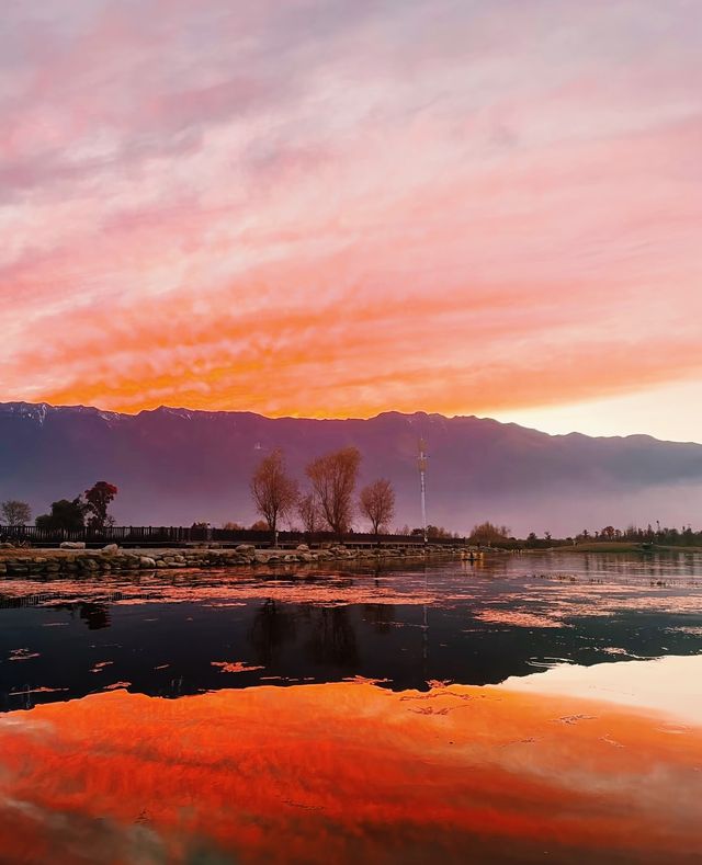 在大理,我找到了一個人少景美的晚霞秘境 在大理,我找到了一個人少景美的晚霞秘境