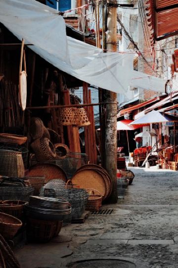 การล่าสมบัติด้วยตะกร้าไม้ไผ่ในไคลี่