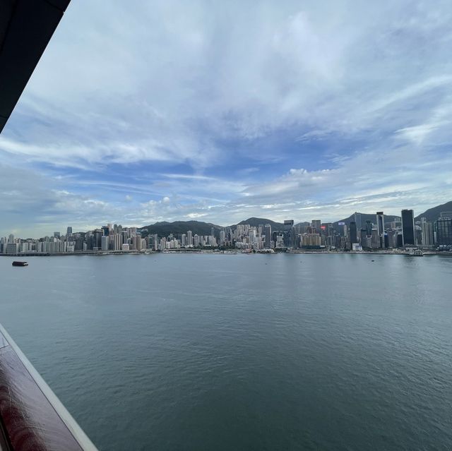 五星體驗，吹住海風，享受無敵維港美景